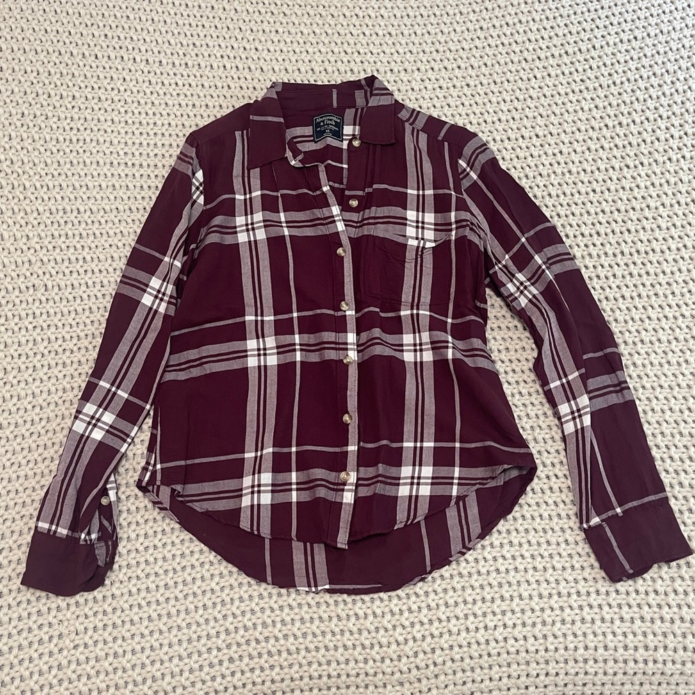 Plaid Fitted Button-Down